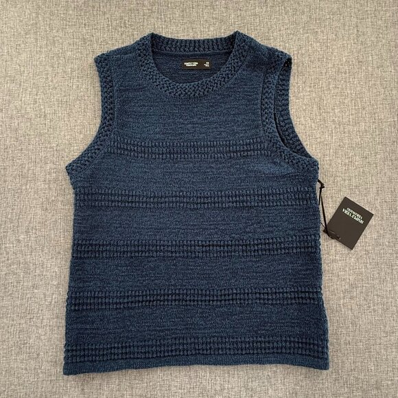 NEW! Simply Vera Wang Crochet Sweater Tank Top Sleeveless XS Round Neck Blue - Picture 2 of 13